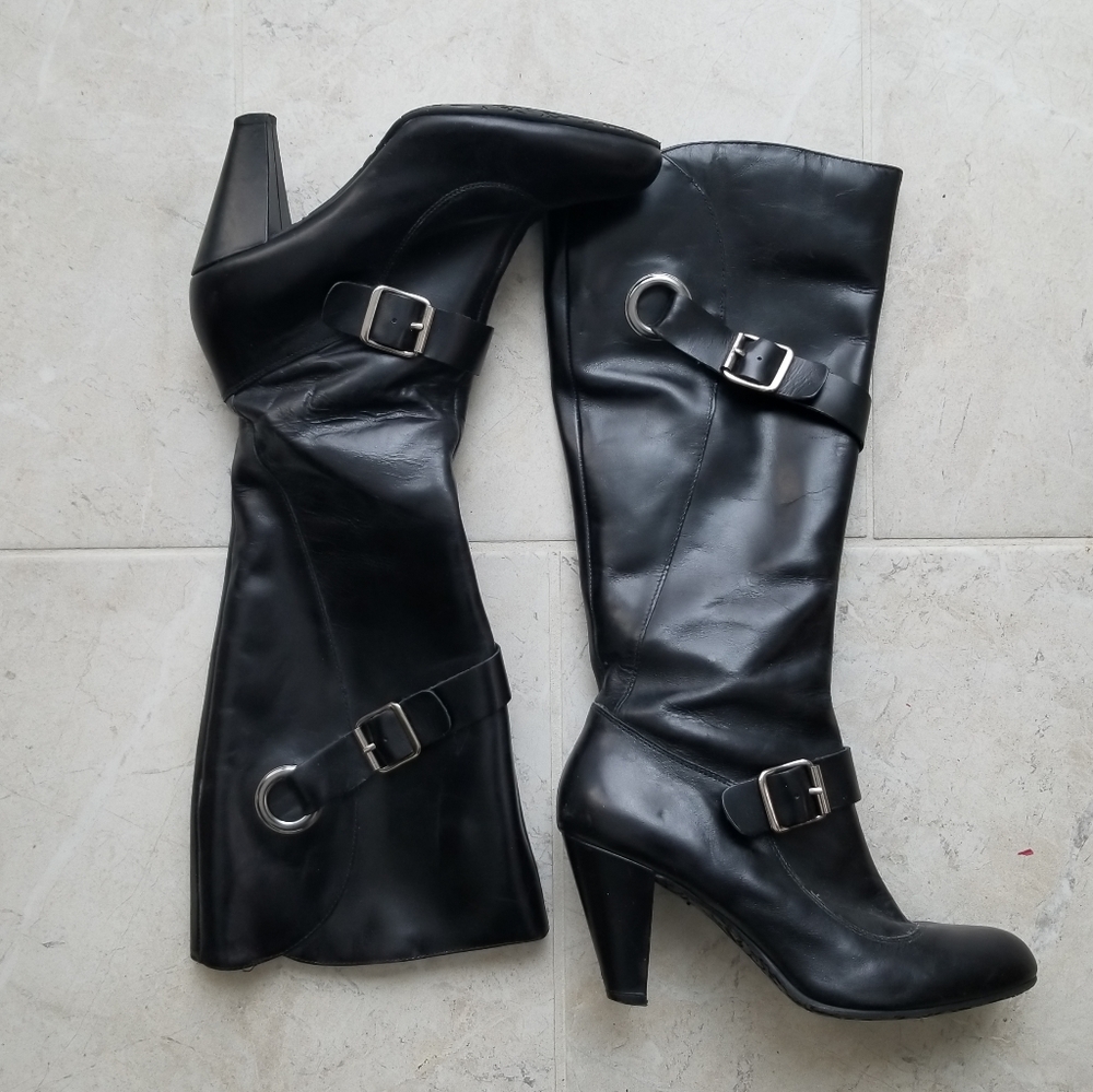 Black leather heeled boots